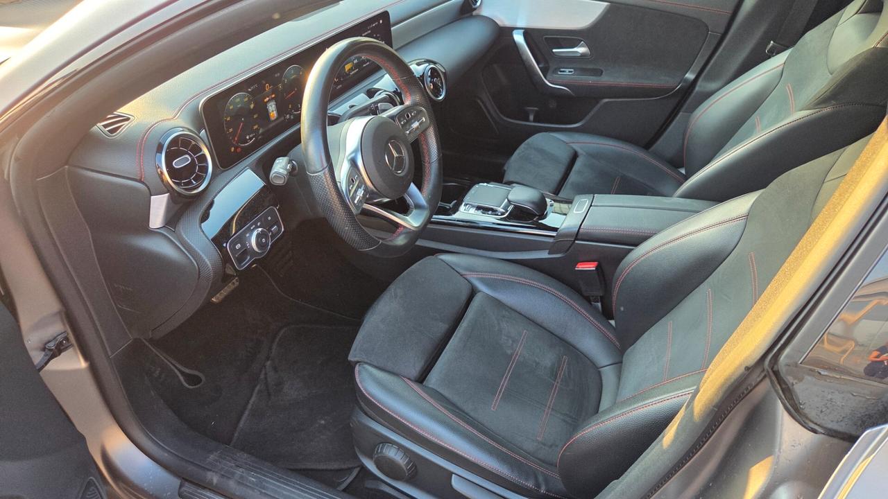 Mercedes-benz CLA 200 d S.W. Automatic Premium