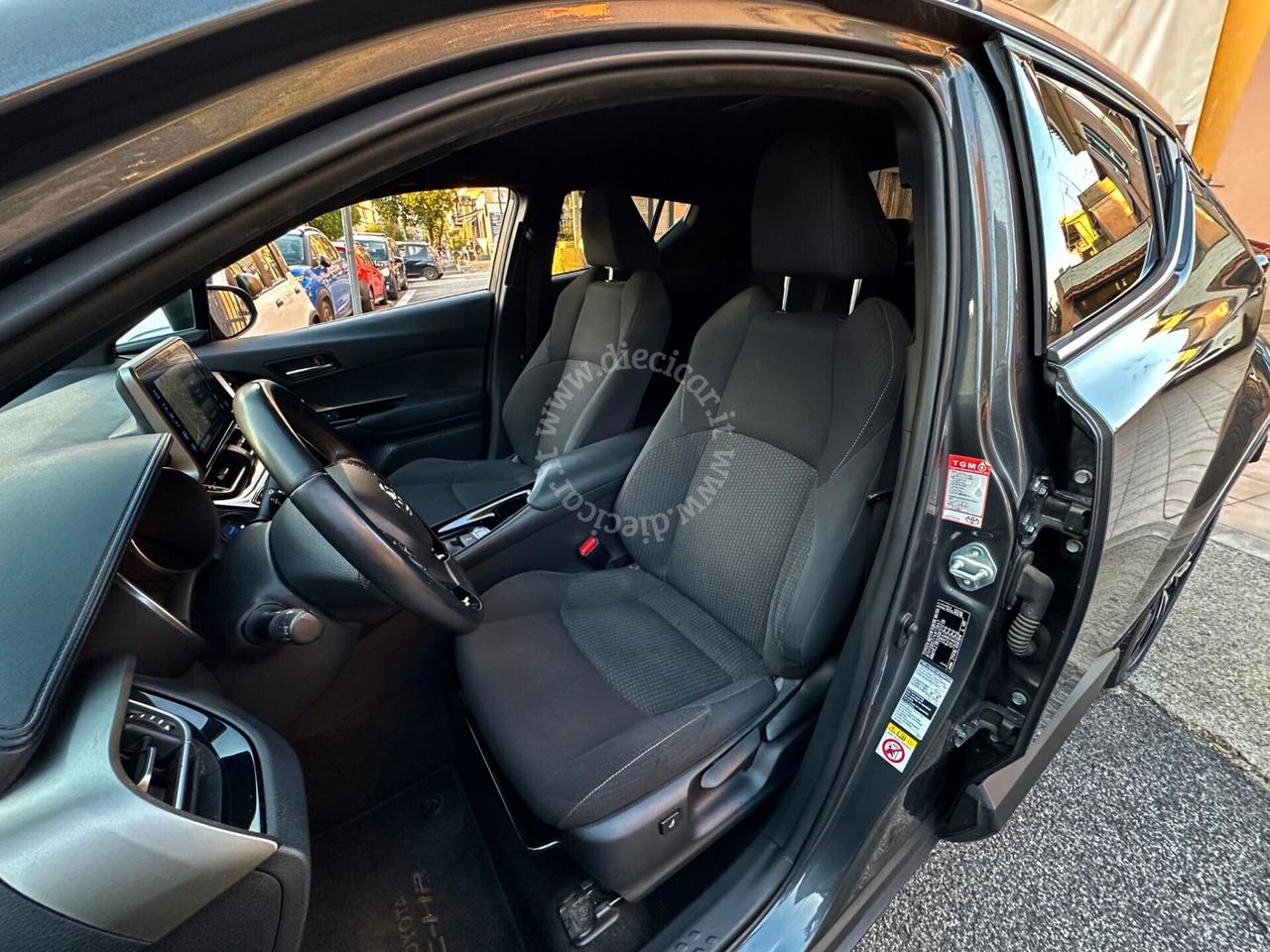 Toyota C-HR 1.8 Hybrid E-CVT Trend UNIPRO TAGLIANDI