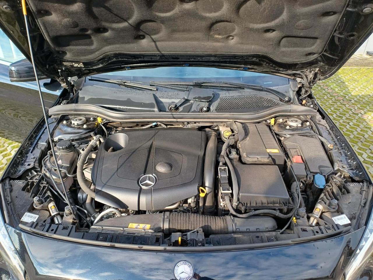 Mercedes-benz GLA 200 d Automatic 4Matic Premium