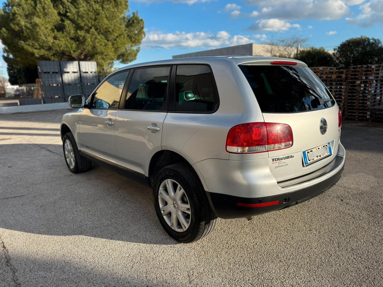 VW TOUAREG R5 2.5 TDI 2007 12 MESI DI GARANZIA