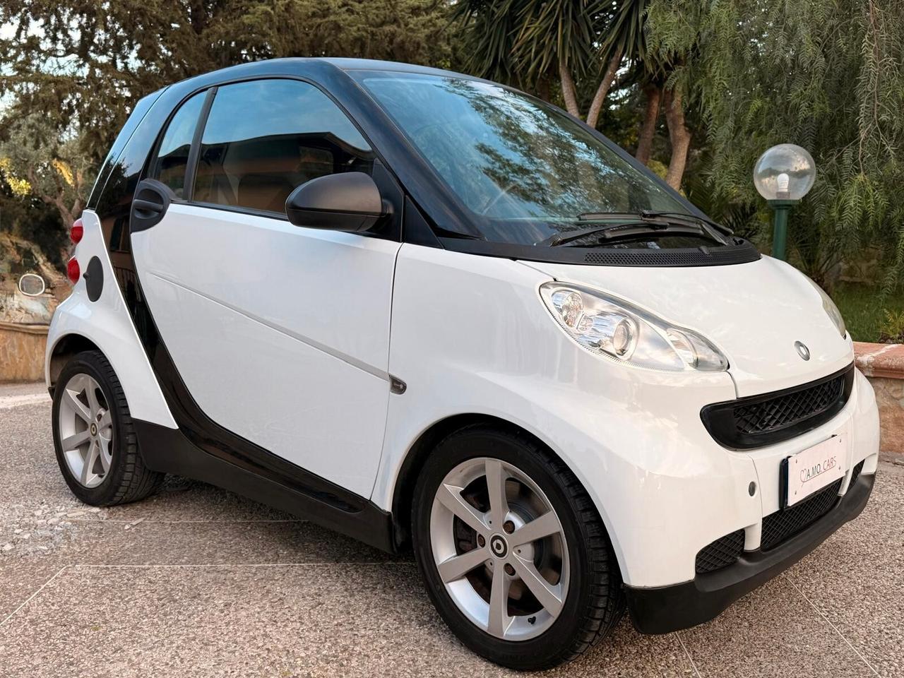 Smart ForTwo 800 33 kW coupé pure cdi INTROVABILE COME NUOVA