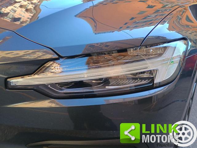 VOLVO V60 D3 Geartronic Momentum Business