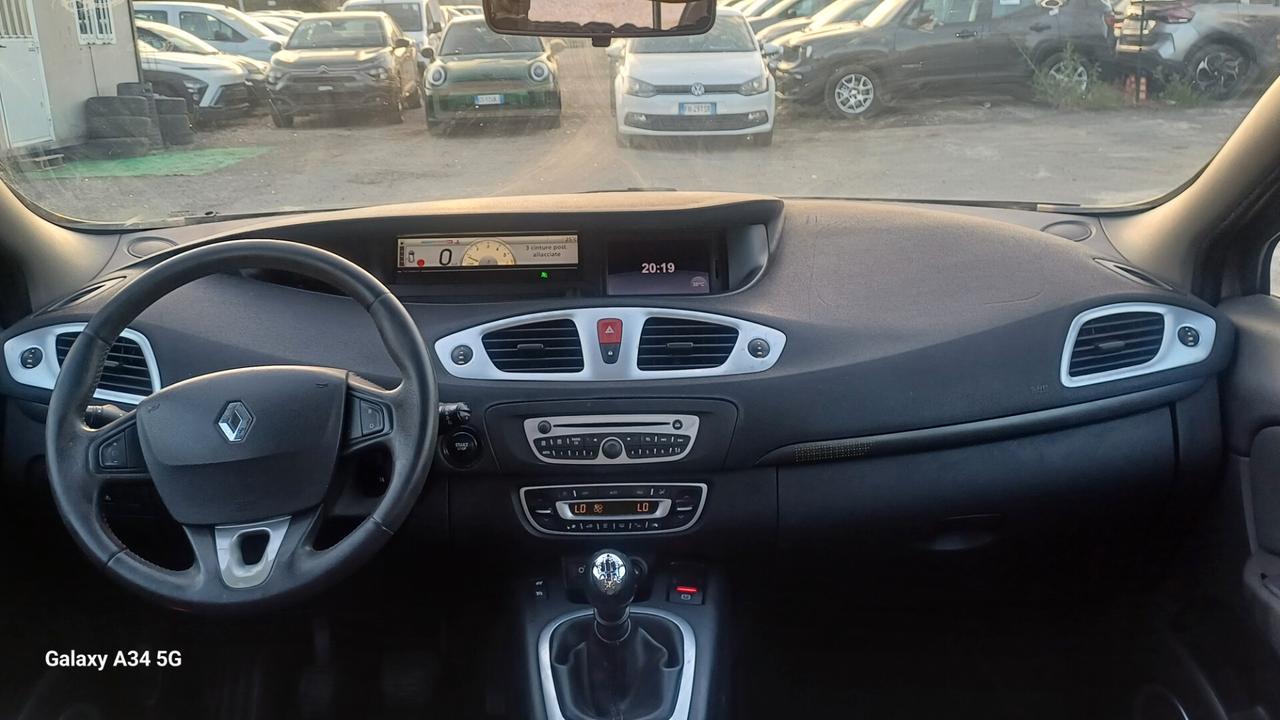 Renault Scenic Scénic X-Mod 1.5 dCi 110CV Luxe