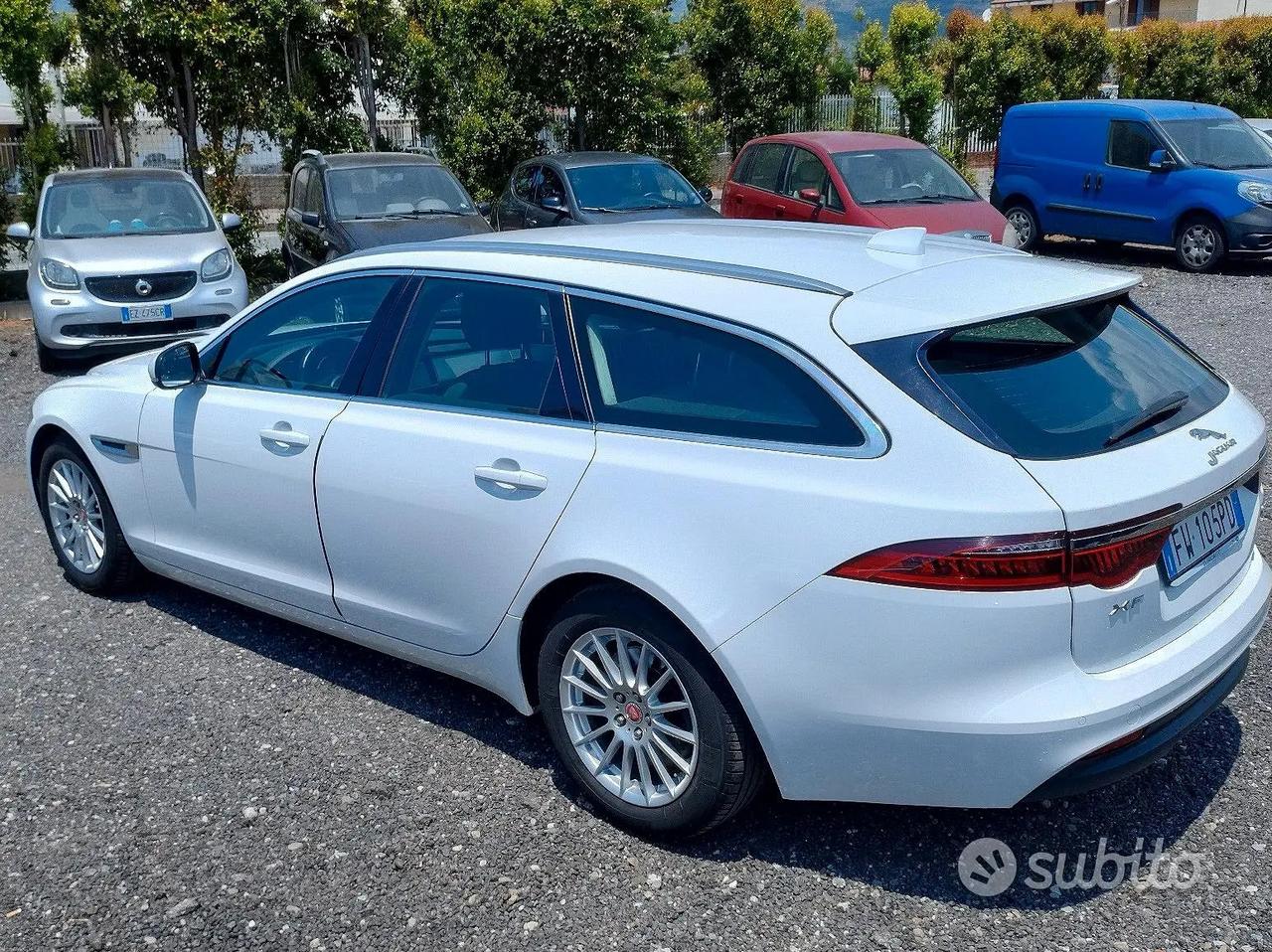 Jaguar XF