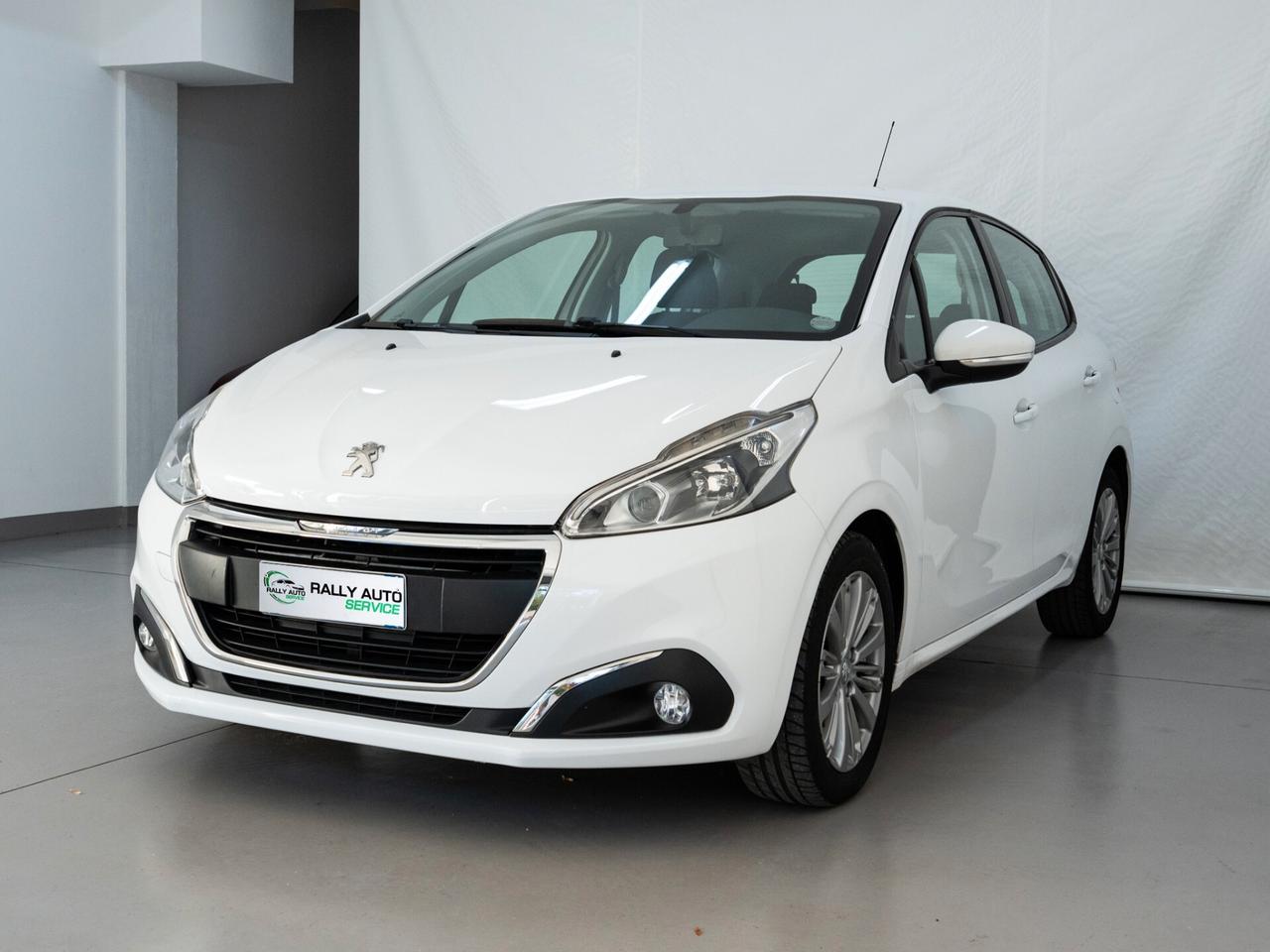 Peugeot 208 1.2 Benzina 82cv