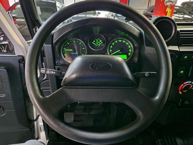 LAND ROVER Defender 110 2400 TD4 CV.122 AUTOVETTURA 7 POSTI