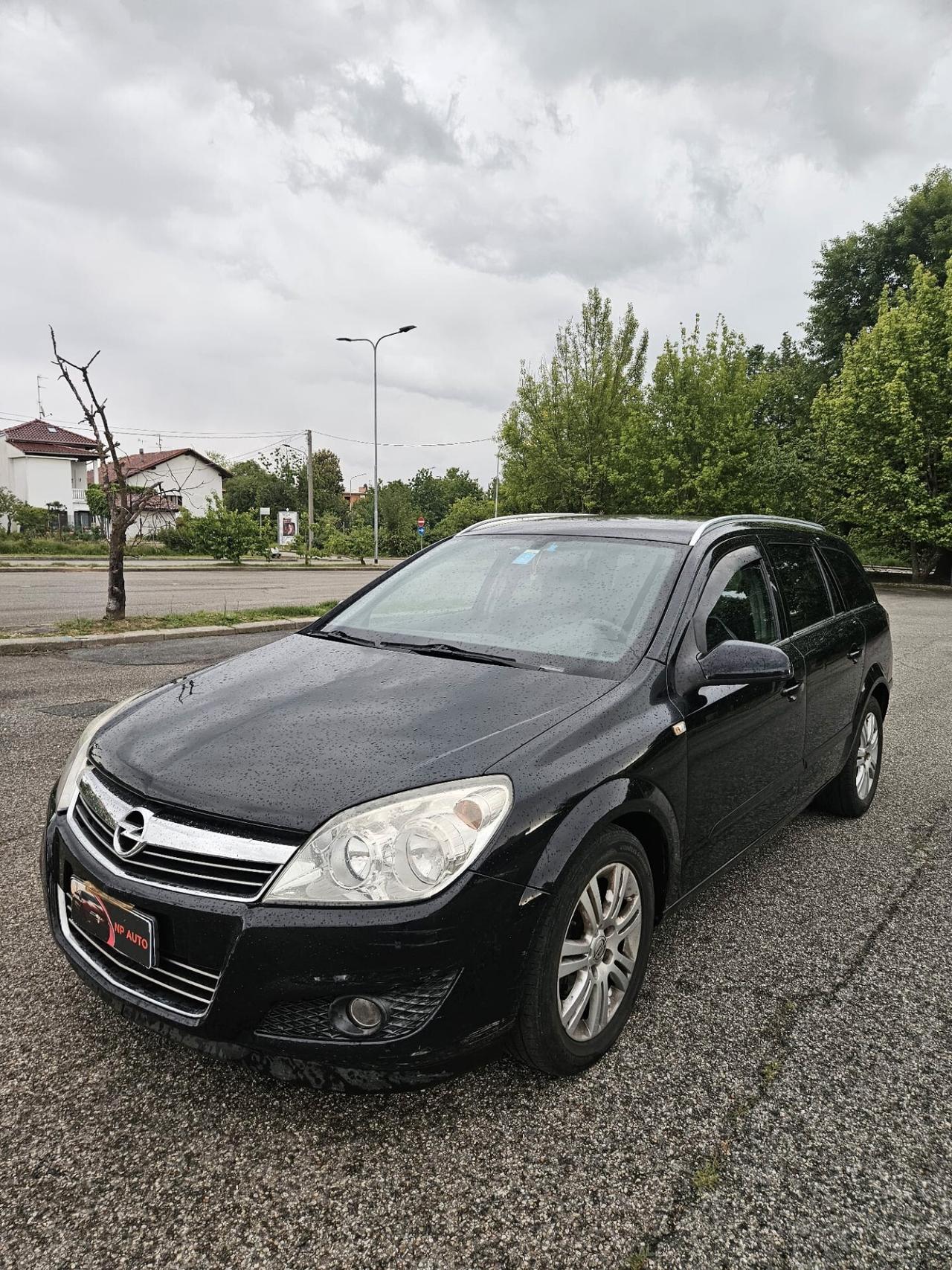 Opel Astra 1.7 CDTI 101CV 5 porte Cosmo
