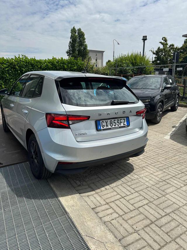 SKODA Fabia 1.0 MPI 80 CV Young Edition