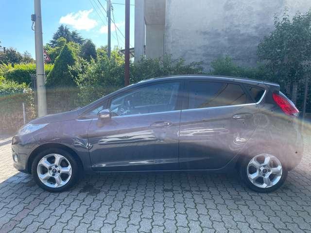 Ford Fiesta Fiesta 5p 1.4 16v + Gpl