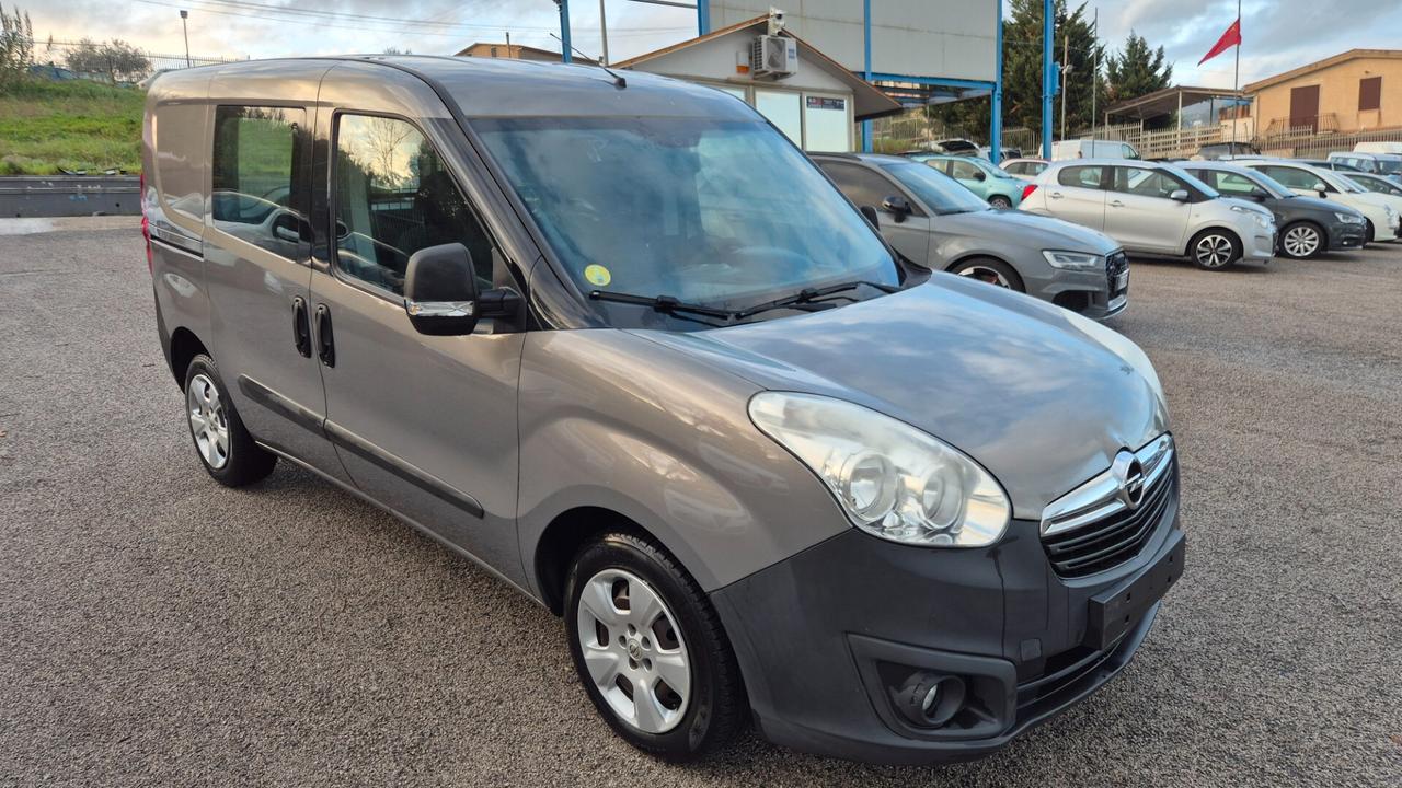 Opel combo 1600 cdti