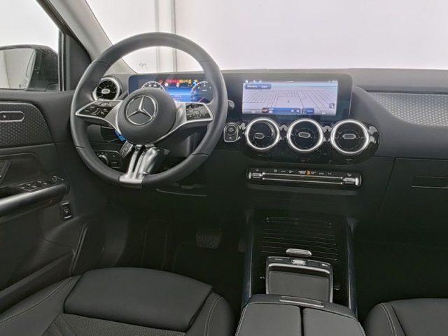 MERCEDES-BENZ B 180 Automatic Advanced Progressive