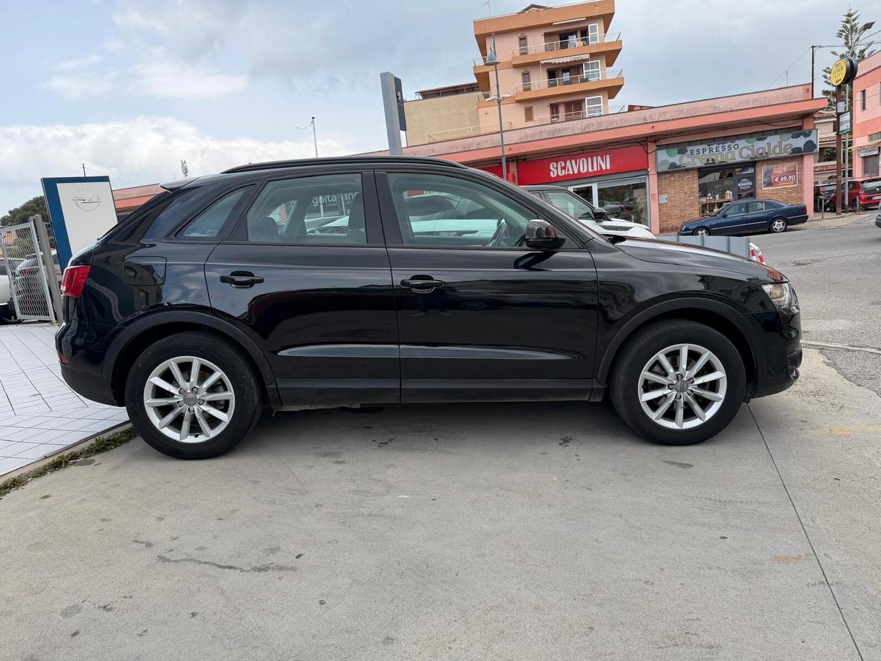 Audi Q3 2.0 TDI Business