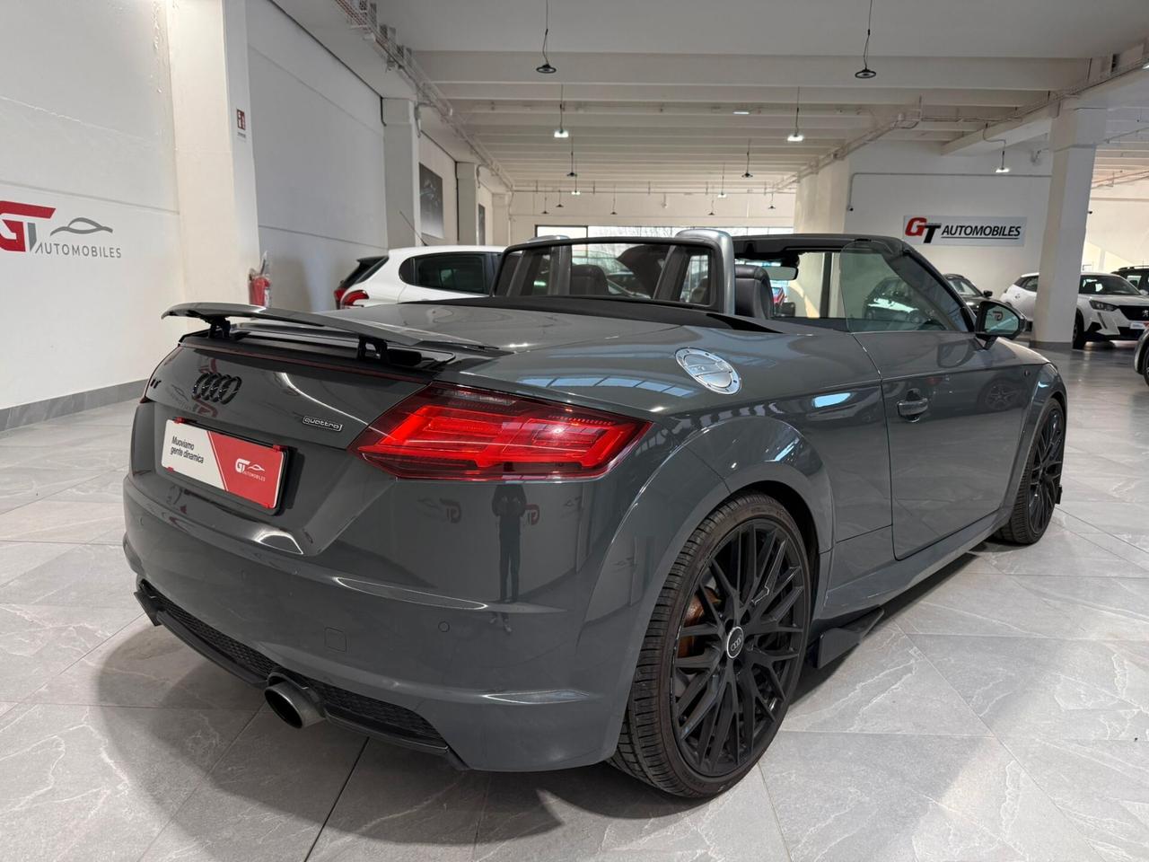 Audi TT Roadster 2.0 TFSI quattro S tronic line