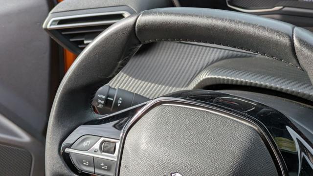 PEUGEOT 2008 Puretech Active Pack 1.2cc 130cv ANDROID/IOS