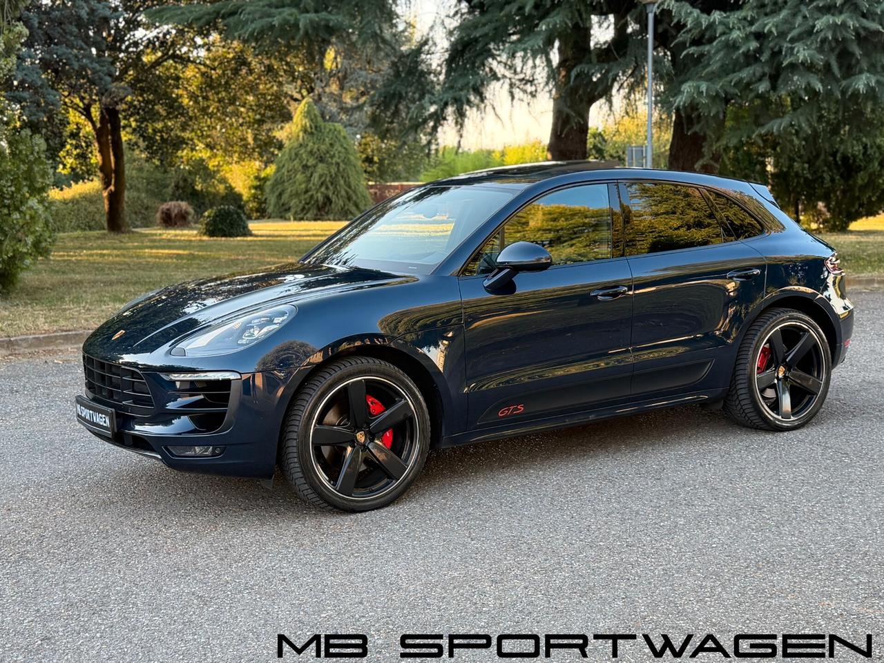 PORSCHE MACAN GTS - FULL SERVICE * TETTO* 21″ CHRONO - GARANZIA