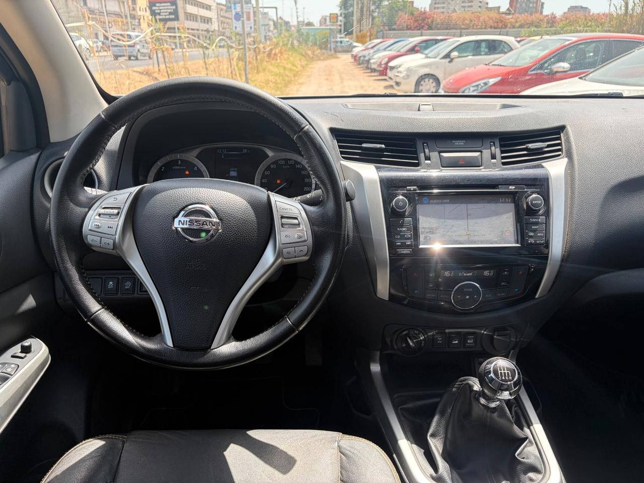 NISSAN NAVARA DOUBLE CAB N-GUARD 2.3 DCI 190CV 4WD IVA ESPOSTA