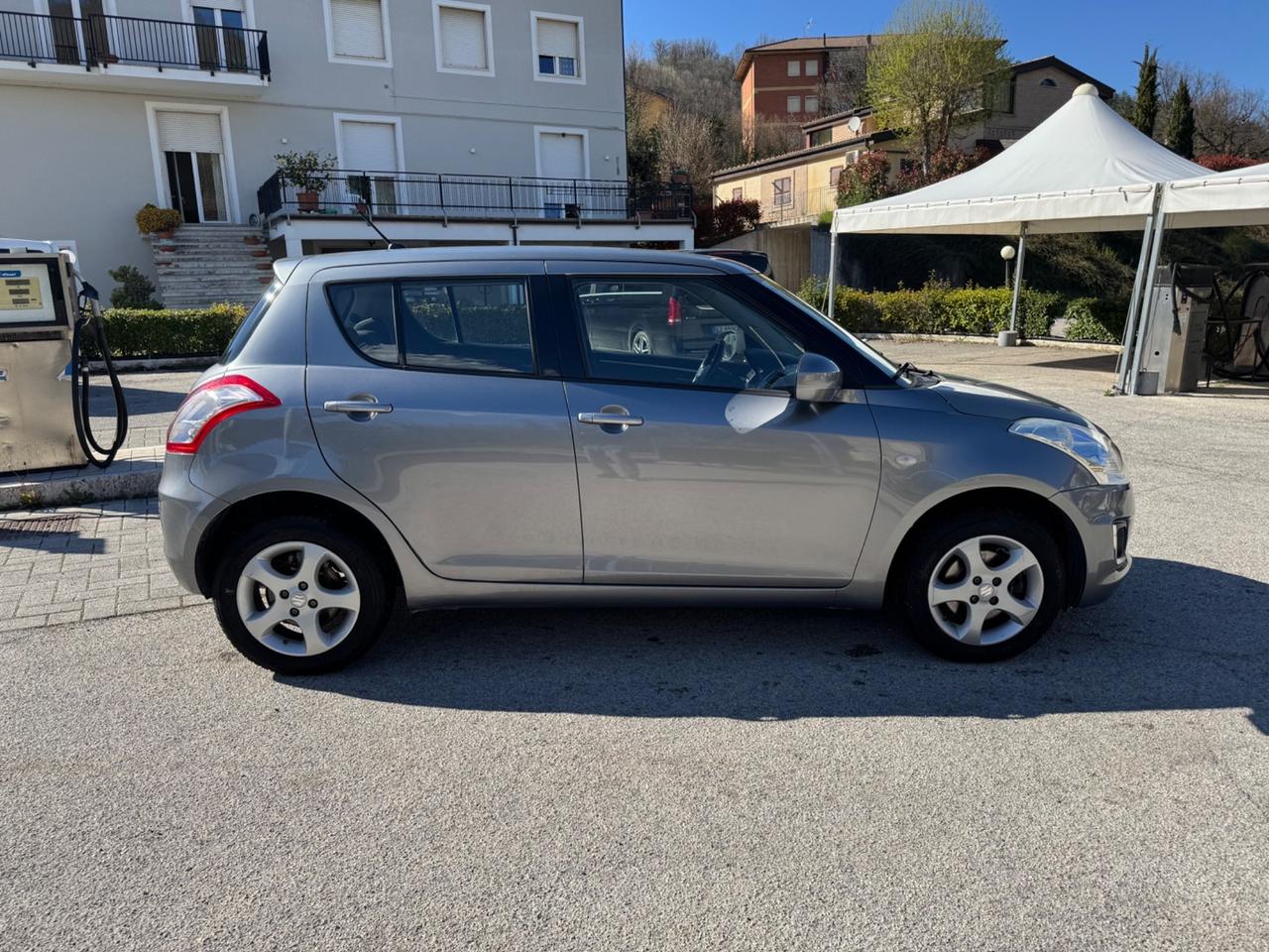 Suzuki Swift 1.2 4x4 5 porte
