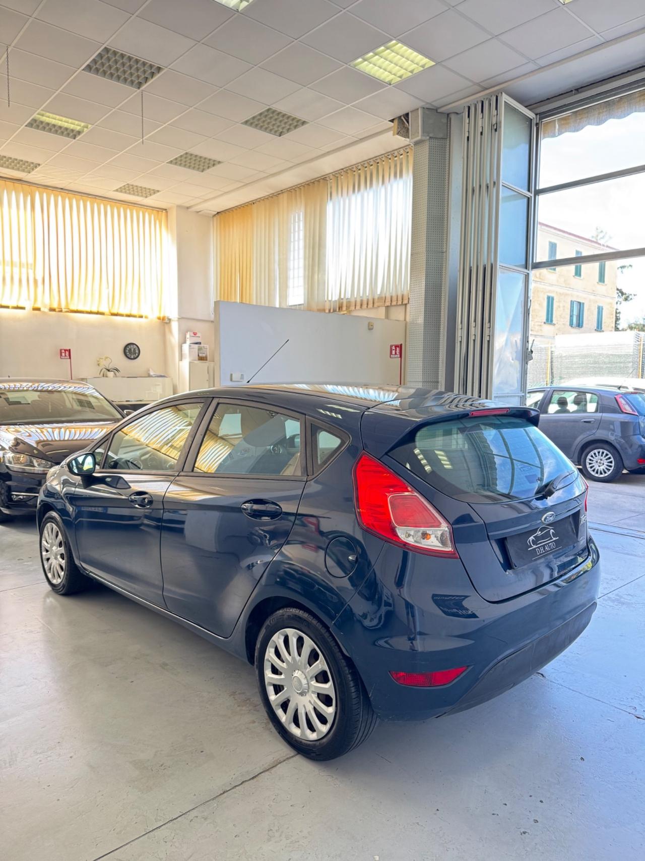 Ford Fiesta 1.2 60CV 5 porte Titanium