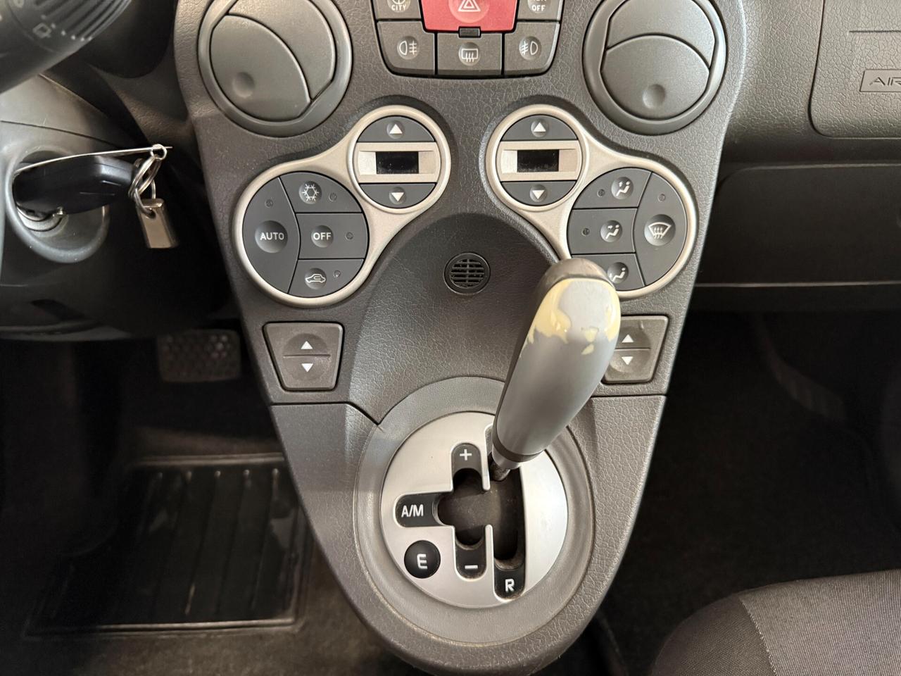 Fiat Panda 1.2 AUTOMATICA - OK NEOPATENTATI
