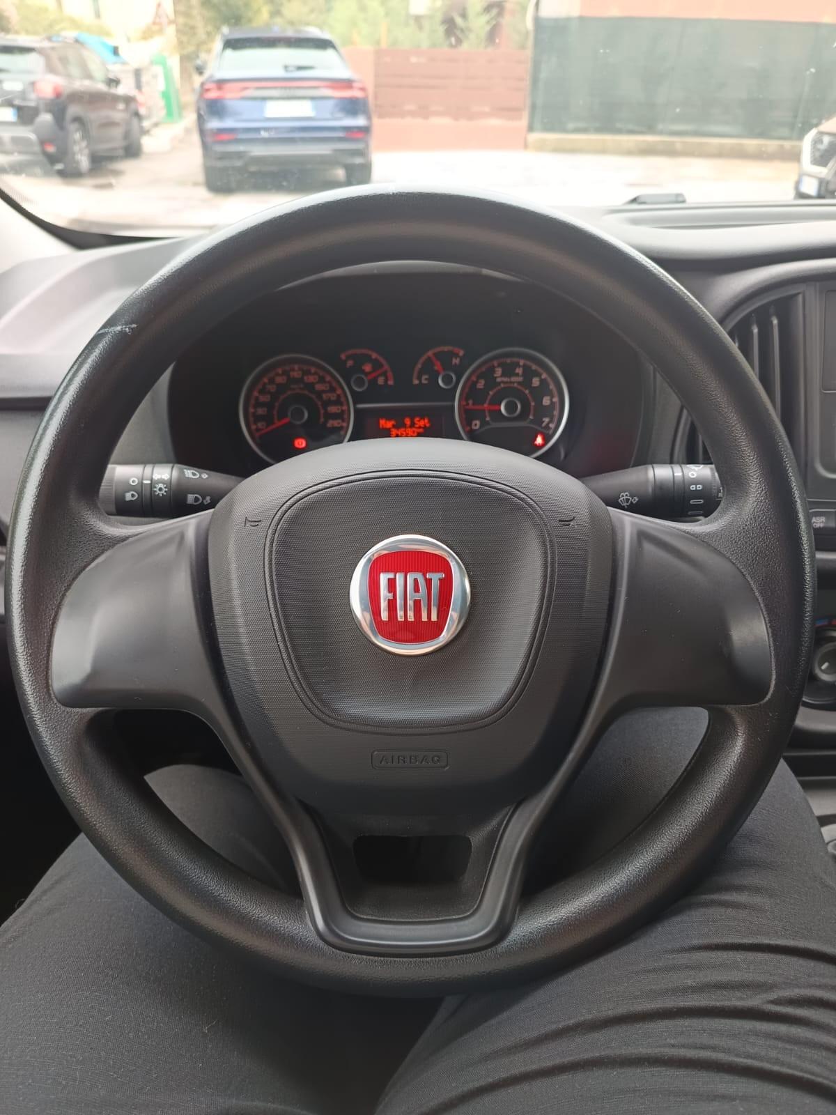 Fiat Doblo cargo 1.6 mjt 105cv CH1