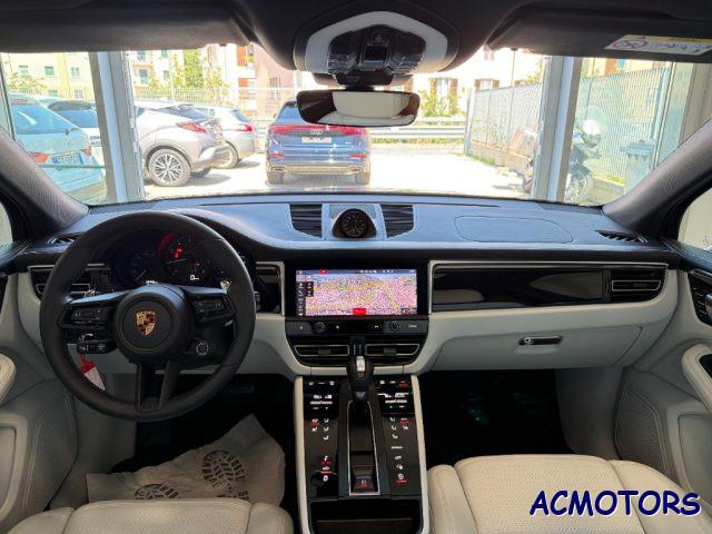 PORSCHE Macan 2.0 T