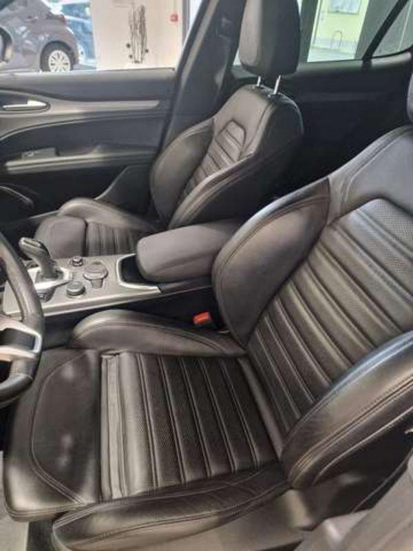 Alfa Romeo Stelvio 2.2 t Veloce Q4 210cv auto