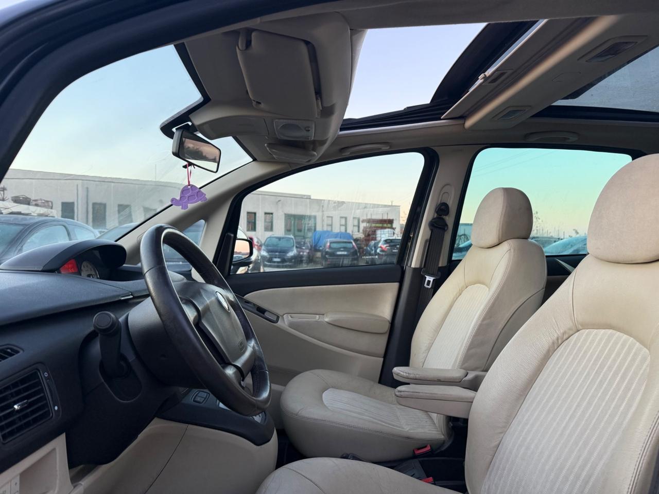 Lancia MUSA 1.4 16V Oro DFN