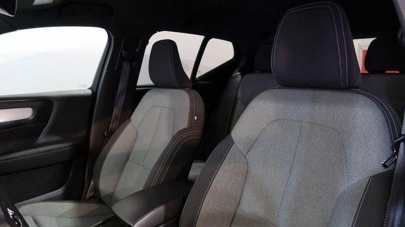 Volvo XC40 Recharge T4 Plug-in Hybrid auto Recharge Core