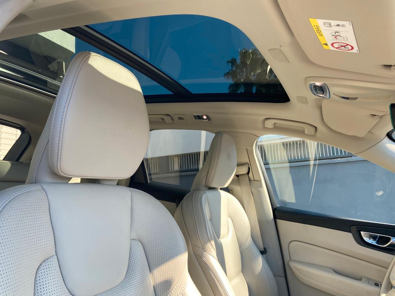 Volvo XC 60 XC60 B4 (d) AWD Geartronic Inscription