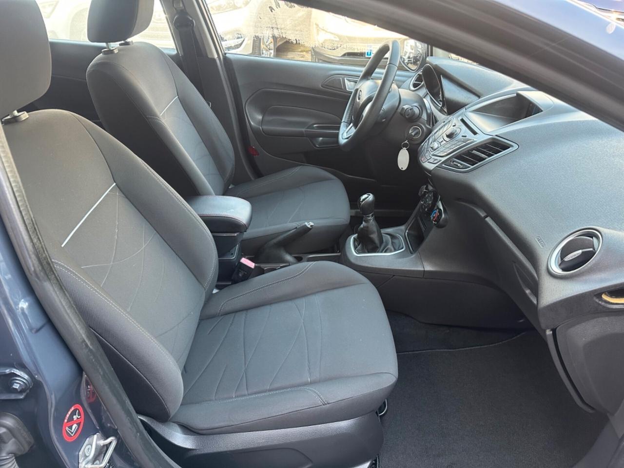 Ford Fiesta 1.5 TDCi 75CV 5 porte Titanium