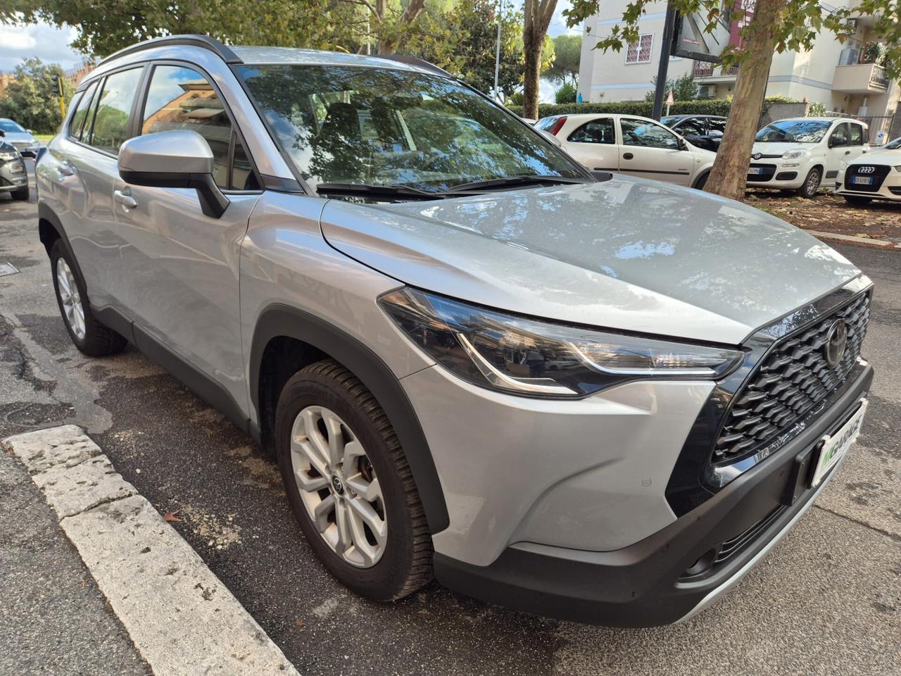 Toyota Corolla Cross 1.8 Hybrid 140 CV E-CVT Trend