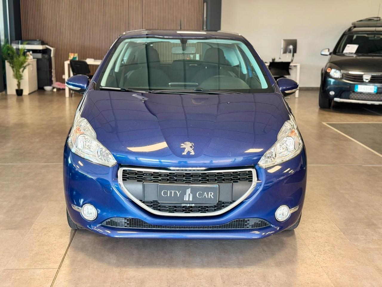 Peugeot 208 1.4 HDi 68 CV 3 porte Allure non e predisposta della cinghia a bagno d'olio