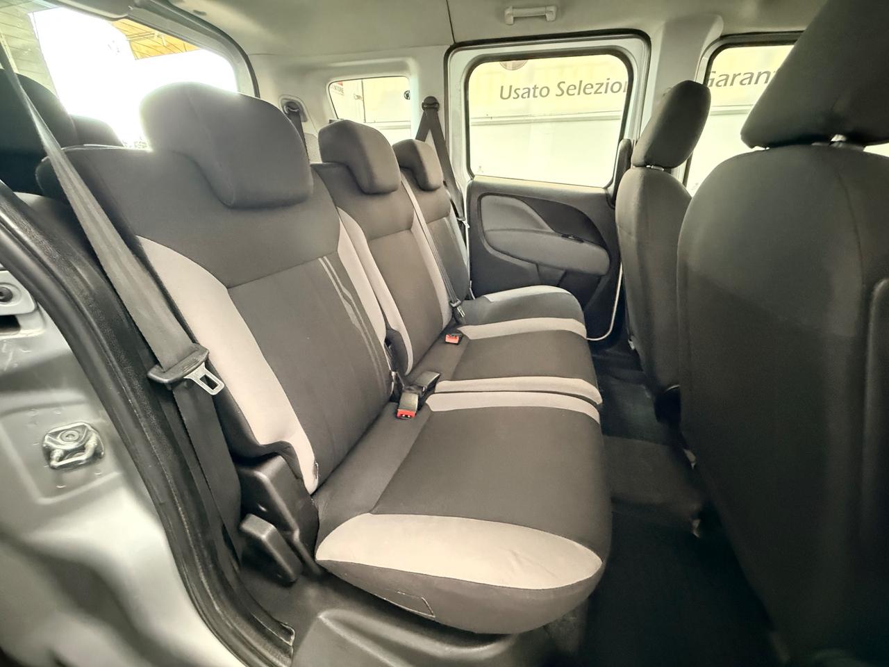 Fiat Doblo Doblò 1.6 MJT 16V 105CV Lounge Neopatentati Euro 5B