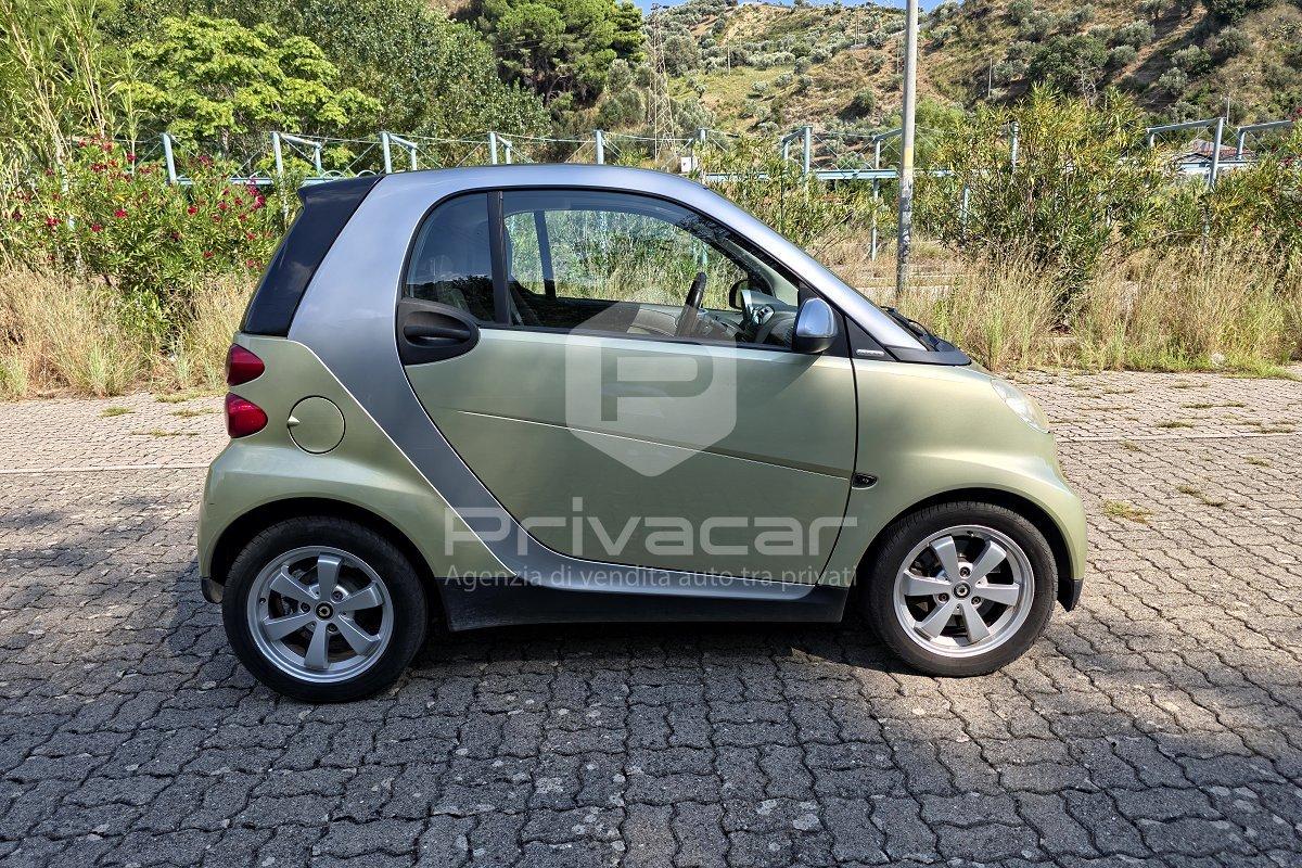 SMART fortwo 1000 52 kW MHD coupé pure
