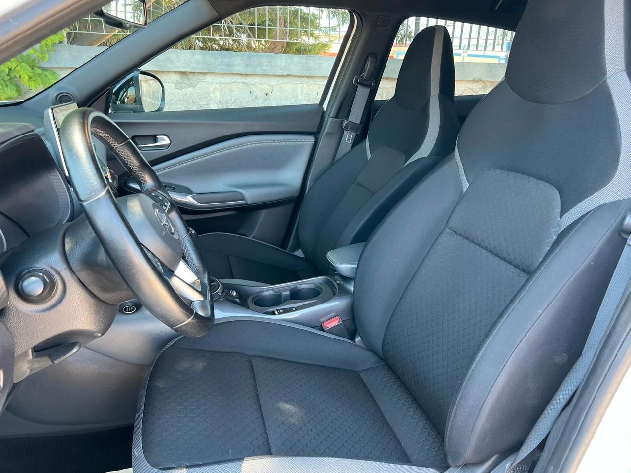 Nissan Juke 1.0 DIG-T 114 CV N-Connecta