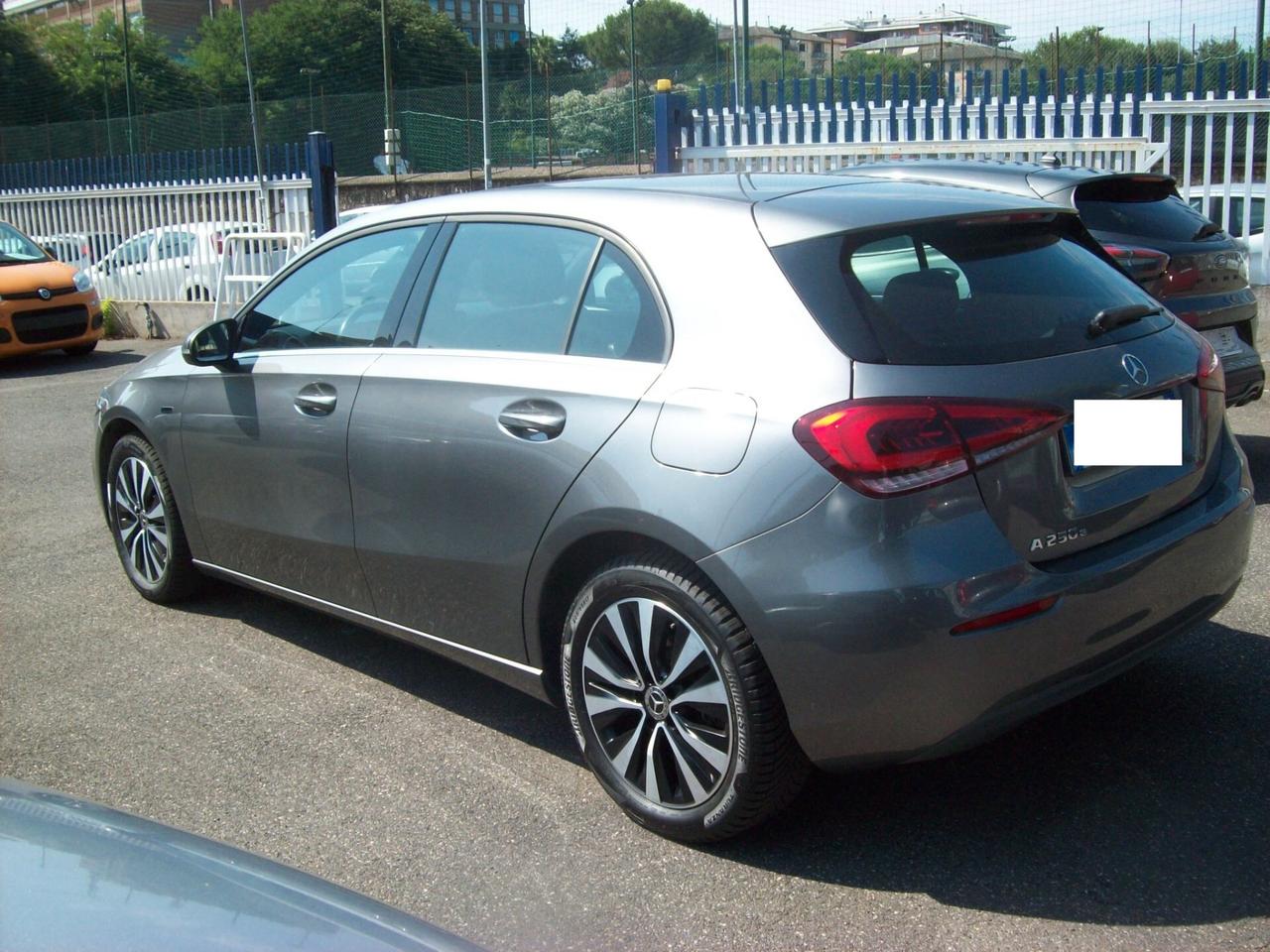 Mercedes-benz A 250 A 250 e Automatic EQ-Power Premium