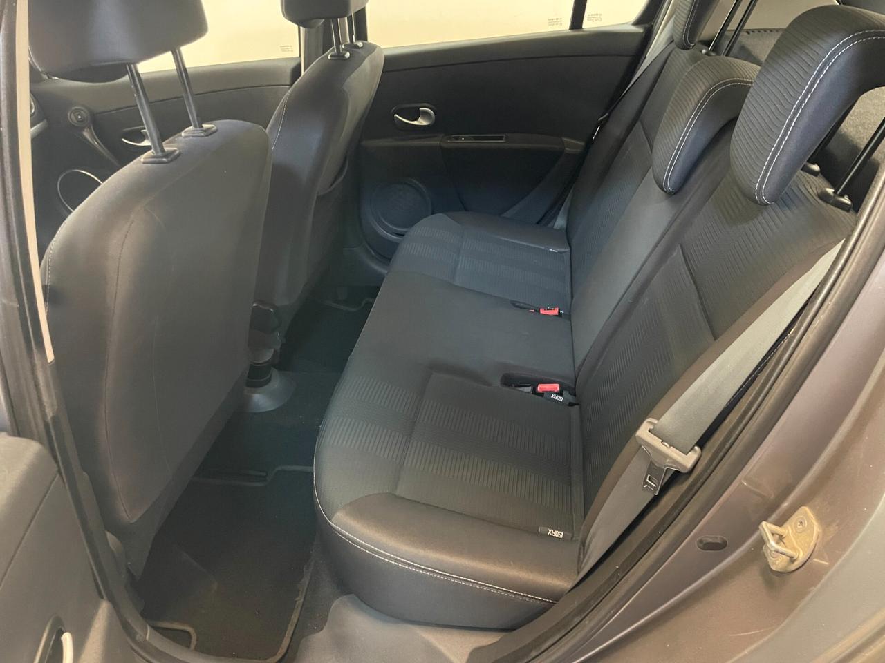 Renault Clio 1.2 5P Live! FULL OPTIONAL TAGLIANDATA NEOPATENTATI