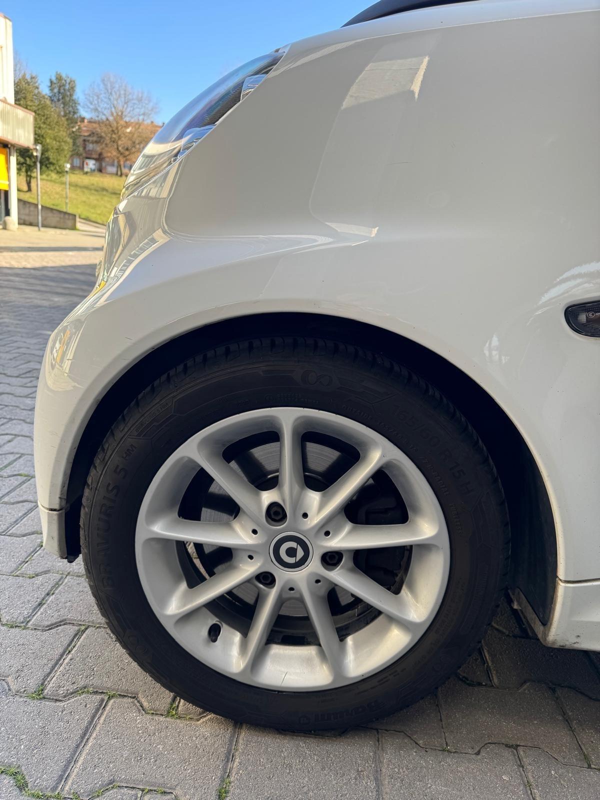 Smart ForTwo 1000 52 kW MHD coupé Urbanrunner