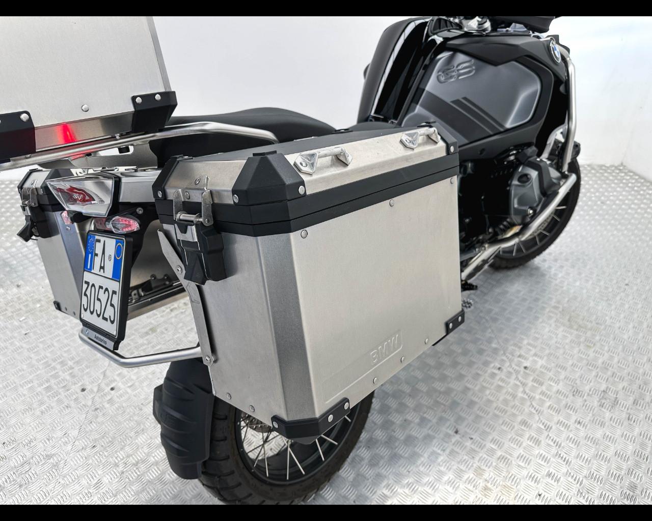 BMW GS ADVENTURE 1250 TRIPLE BLACK