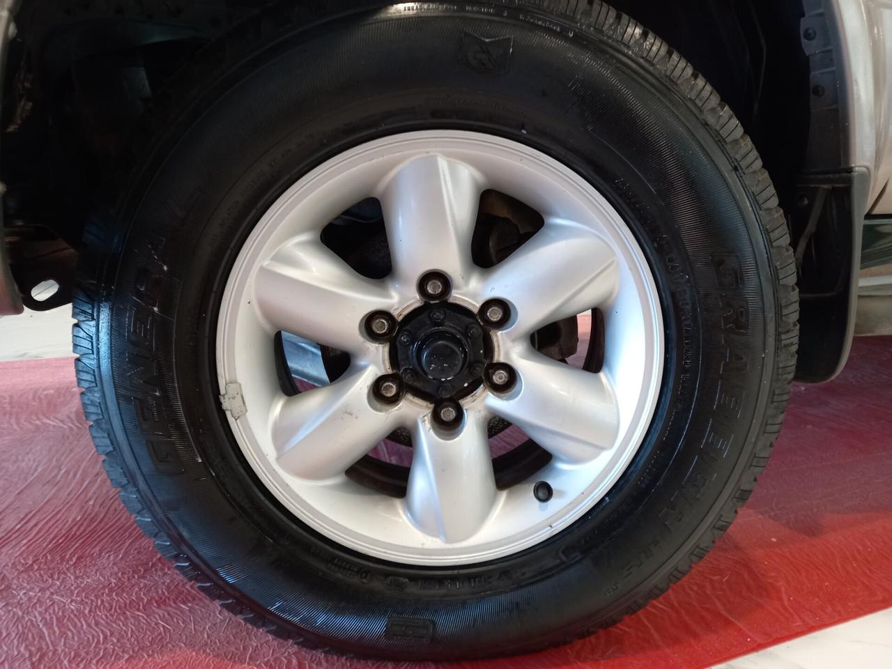 Nissan Terrano II Terrano II 2.7 Tdi 7 posti Luxury