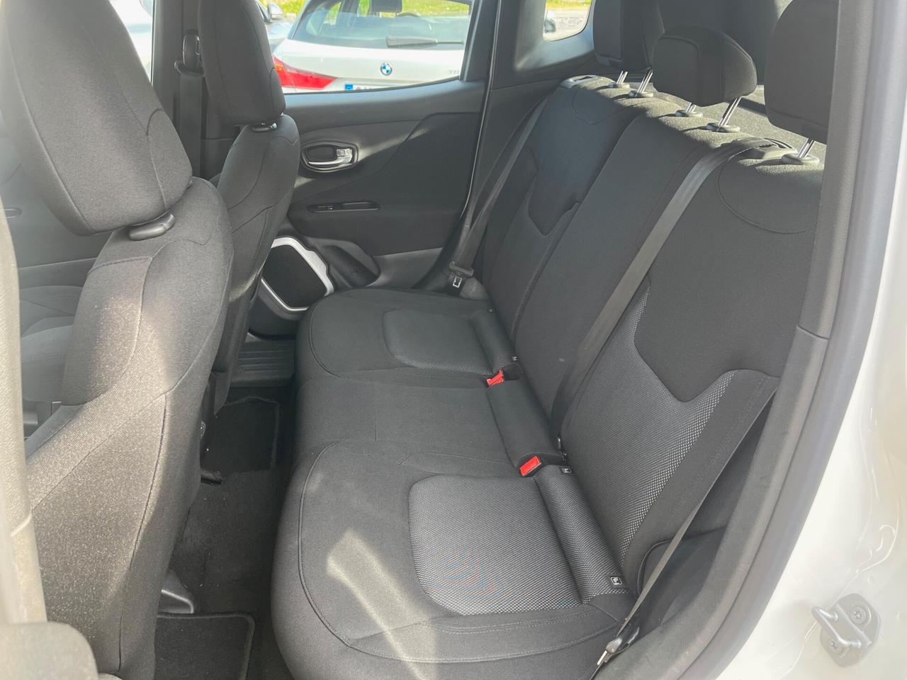 Jeep Renegade 1.6 Mjt 120 CV Longitude