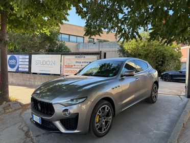 Maserati Levante Q4 KM. 74.000! V6 D Gransport