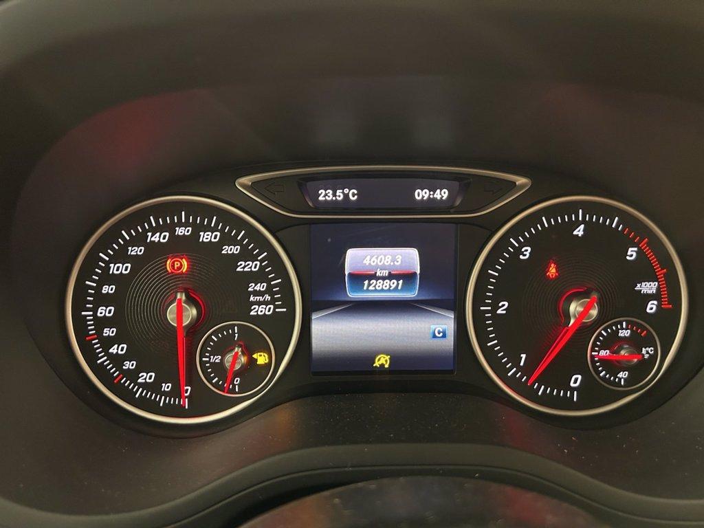 MERCEDES B 200 d sport activity edition del 2017