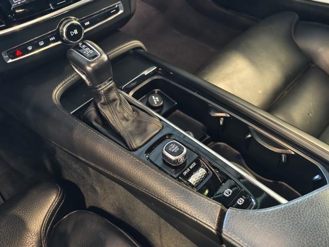 VOLVO V90 D4 AWD Geartronic Business Plus