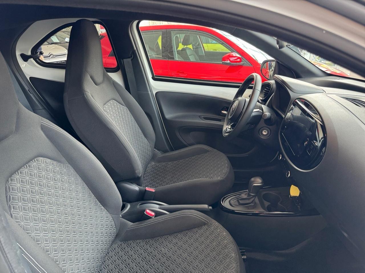 Toyota Aygo X 1.0 VVT-i 72 CV 5 porte Active S-CVT