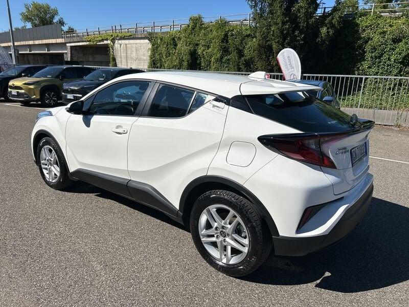 Toyota C-HR C-HR 1.8 Hybrid E-CVT Business