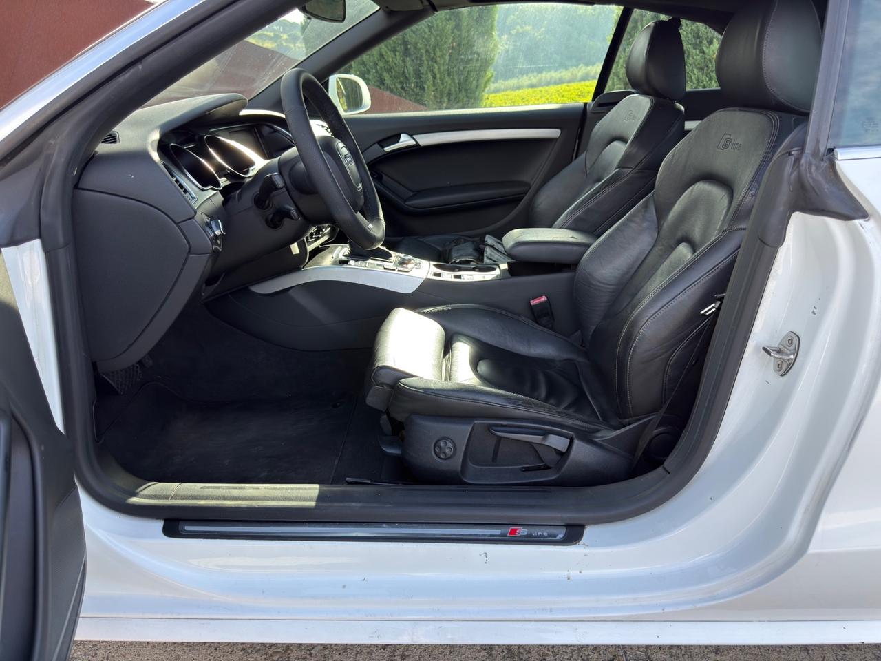 Audi A5 Cabrio 2.0 TFSI 211 CV quattro S tronic Business