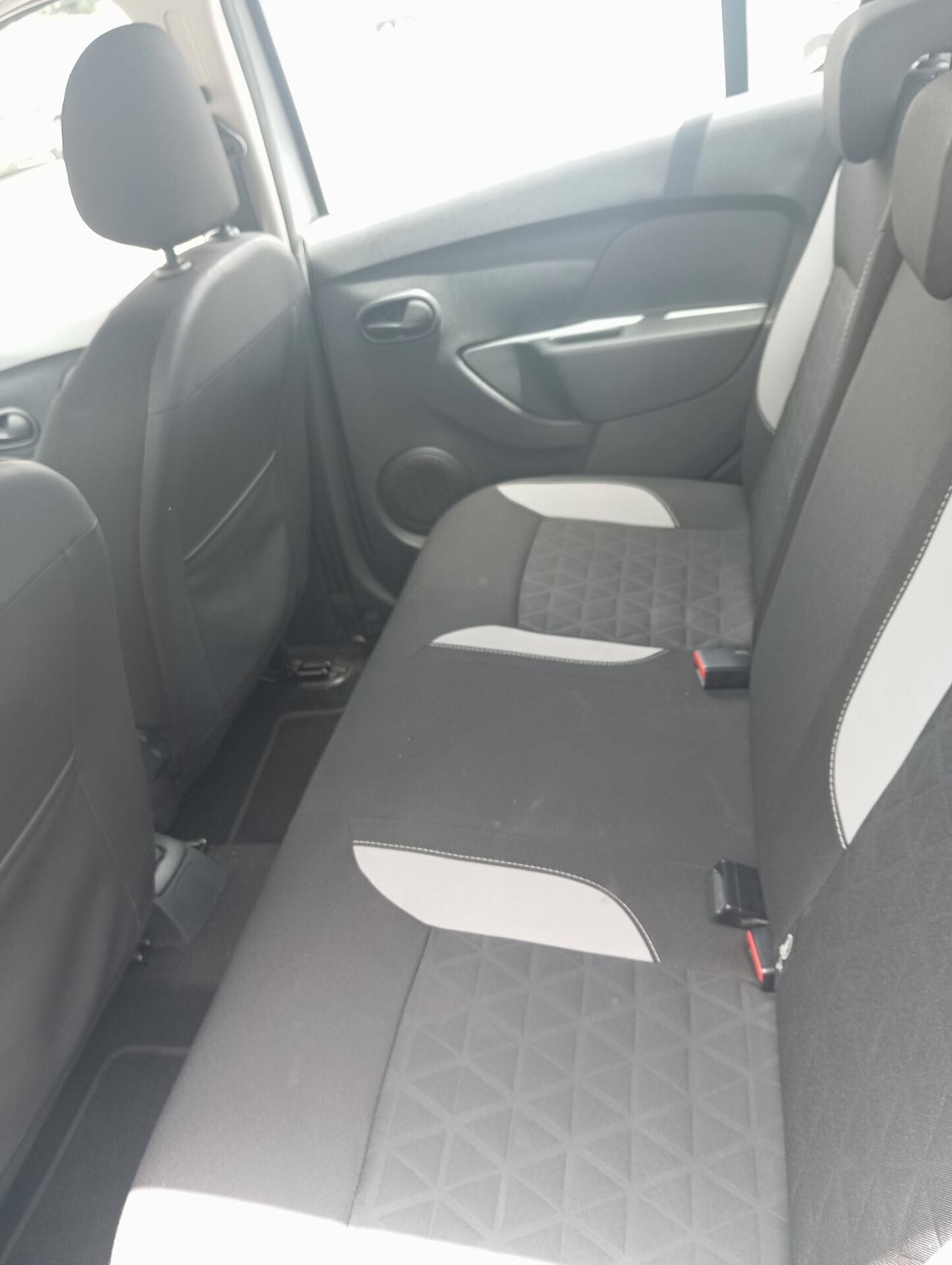 DACIA Sandero Stepway Prestige 1.5 dCi – 2016 – Unico Proprietario