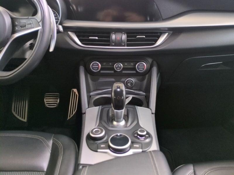 Alfa Romeo Stelvio 2.2 Turbodiesel 210 CV AT8 Q4 Ex
