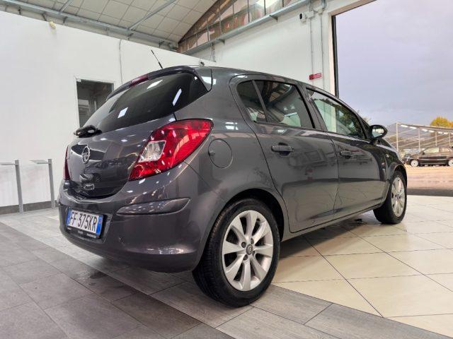 OPEL Corsa 1.2 5 porte Sport